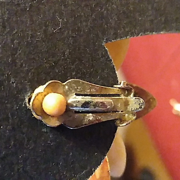 Vintage multi stone clip earrings - Picture 2 of 5